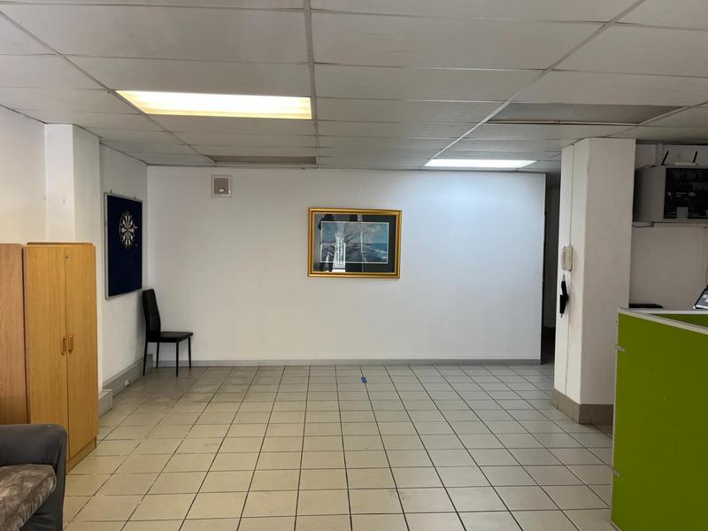 To Let Commercial Property for Rent in Montague Gardens Western Cape